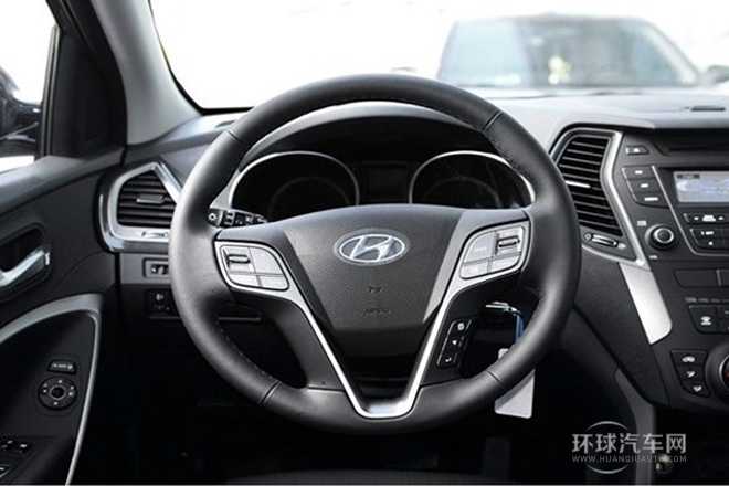 2013款 2.0T 自動兩驅時尚型