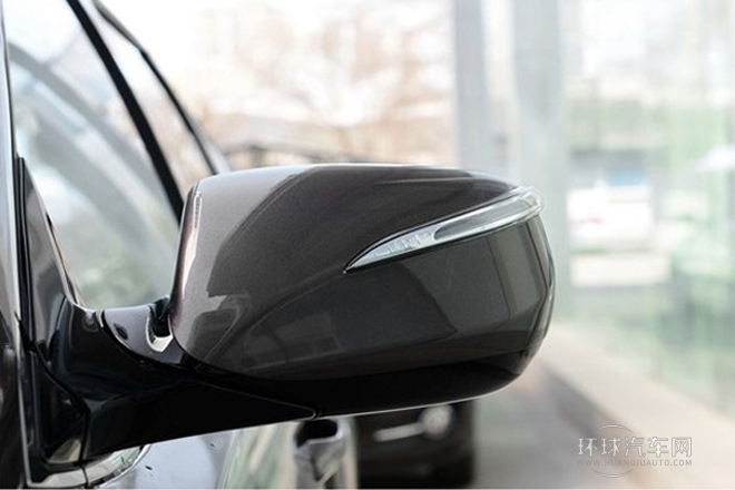 2013款 2.0T 自動(dòng)兩驅(qū)時(shí)尚型