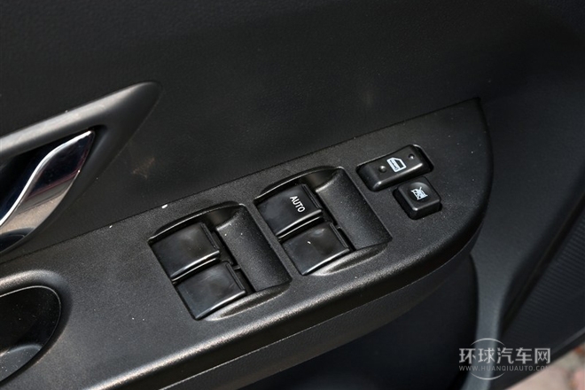 2014款 1.6L CVT旗艦型