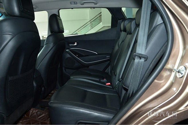 2013款 改款 2.0T 自動四驅時尚型