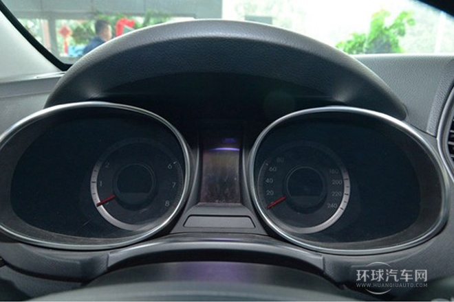 2013款 改款 2.0T 自動四驅(qū)時尚型