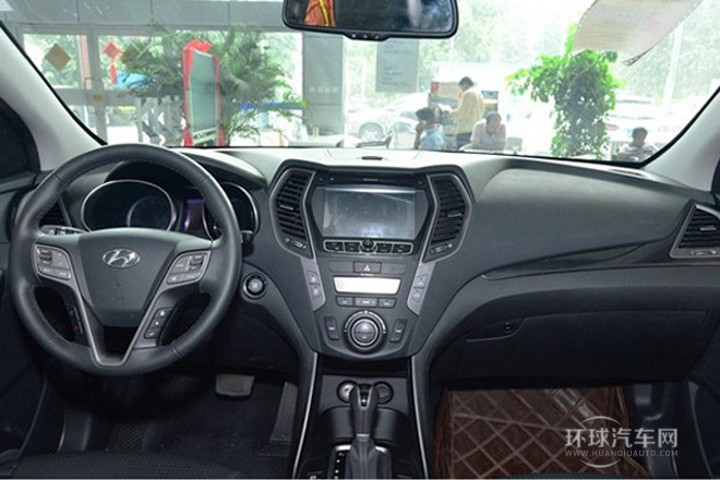 2013款 改款 2.0T 自動四驅時尚型