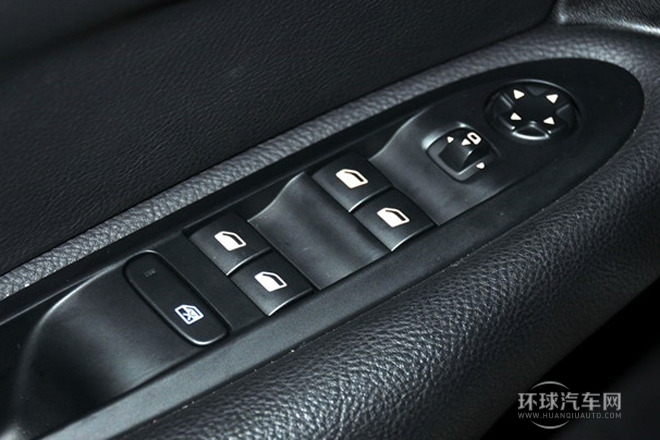 2013款 1.8L 自動勁享版