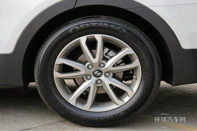 2013款 改款 2.0T 自動兩驅尊貴型