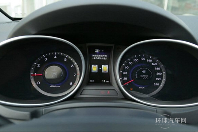 2013款 改款 2.0T 自動(dòng)兩驅(qū)尊貴型