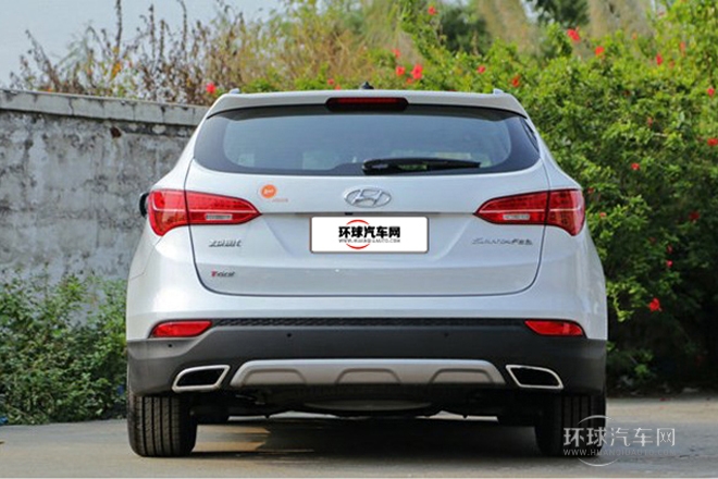 2013款 改款 2.0T 自動兩驅尊貴型