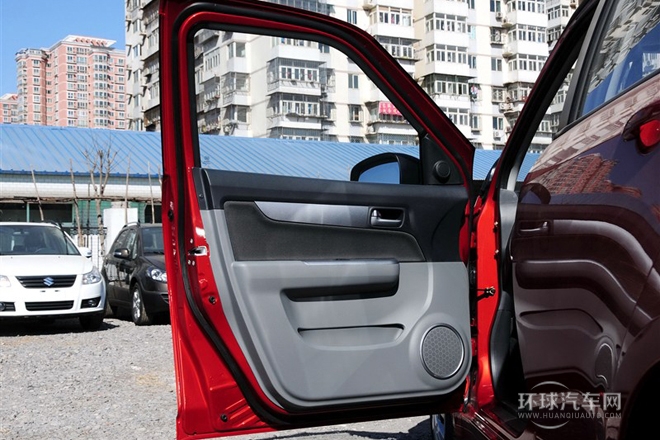 2013款 1.3L 手動超值版