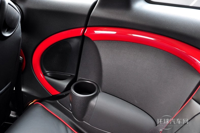 2012款 1.6T COOPER S 中國任務版