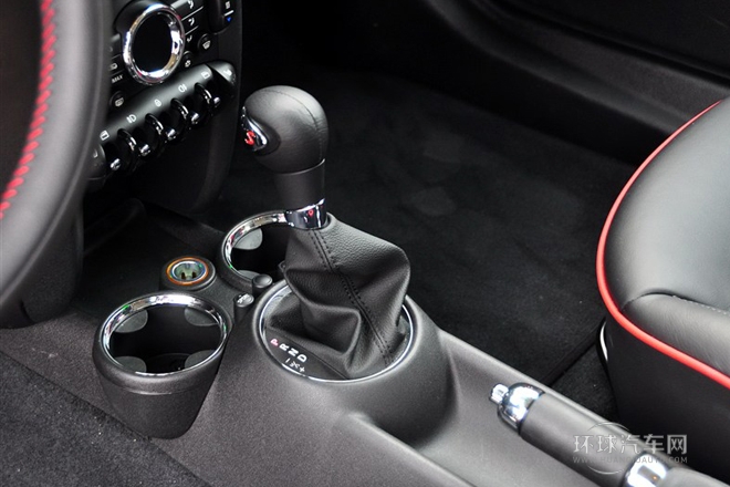 2012款 1.6T COOPER S 中國任務版