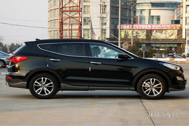 2013款 改款 2.0T 自動四驅頂級型