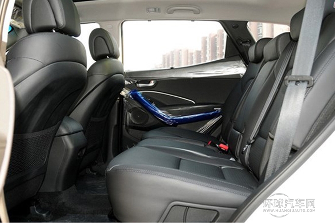 2013款 改款 2.0T 自動四驅尊貴型