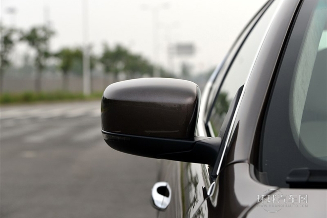 總裁 2013款 3.8T 標(biāo)準(zhǔn)型