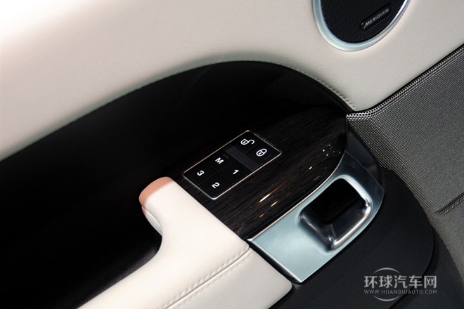 2015款 3.0 TDV6 混合動力版