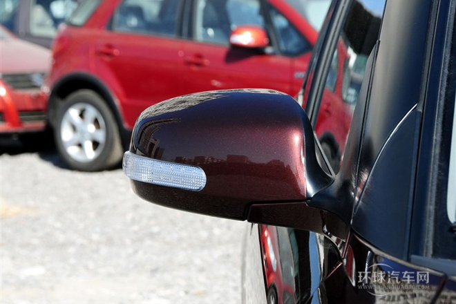 2013款 1.5L 手動(dòng)標(biāo)準(zhǔn)版