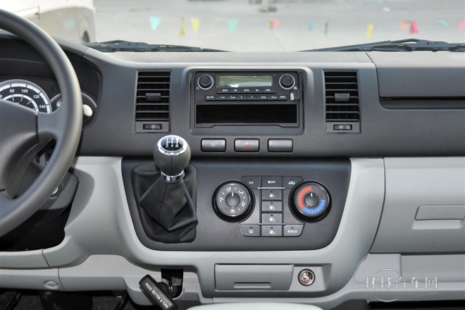 2014款 2.0L豪華型V19