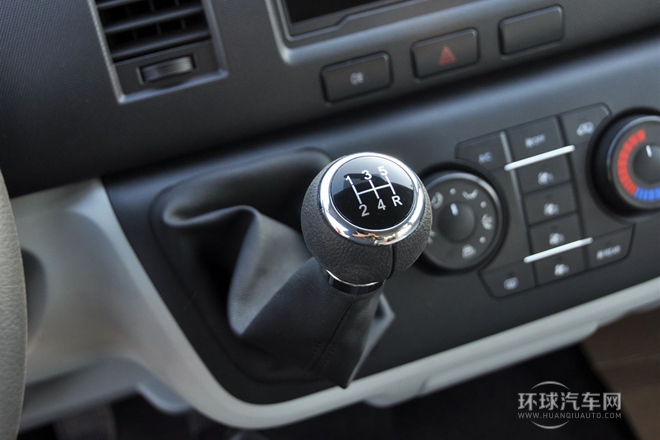 2014款 2.0L豪華型V19