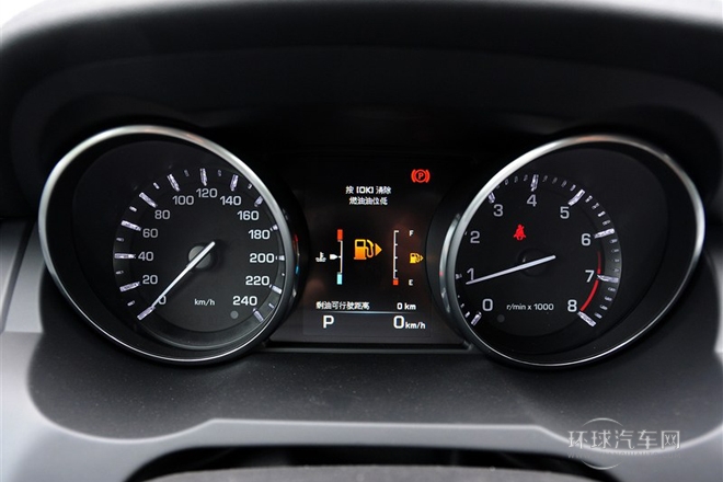 2015款 2.0T 5門耀動版