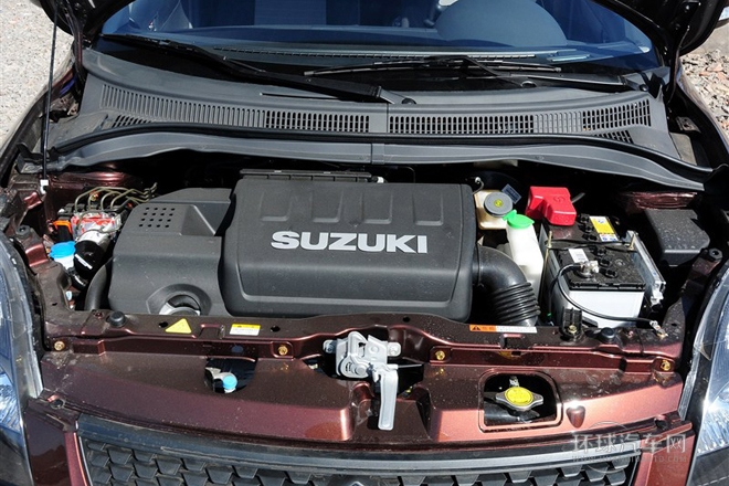 2013款 1.5L 自動標(biāo)準(zhǔn)版