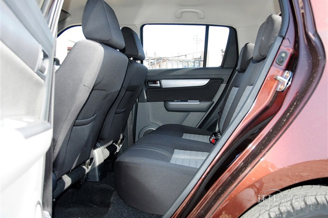 2013款 1.5L 自動標準版