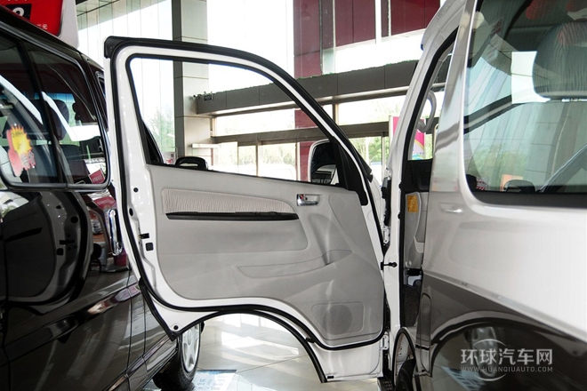 2014款 2.2L豪華型V22