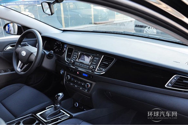 2014款 1.8L 手動舒適型