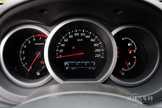 2012款 2.4L AT豪華導航5門版