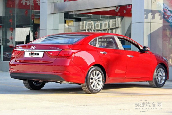 2014款 1.8L 自動(dòng)舒適型