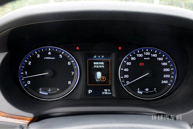 2014款 1.8L 自動尊貴型