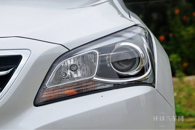 2014款 1.8L 自動尊貴型