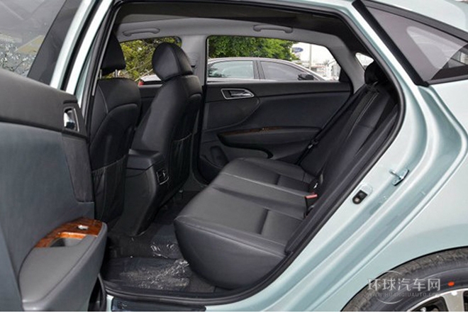 2014款 2.0L 自動(dòng)至尊型