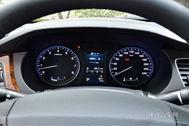 2014款 2.0L 自動至尊型