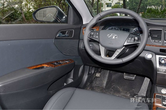 2014款 2.0L 自動至尊型