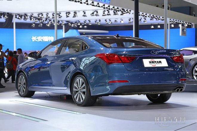 2014款 2.0L 自動旗艦型