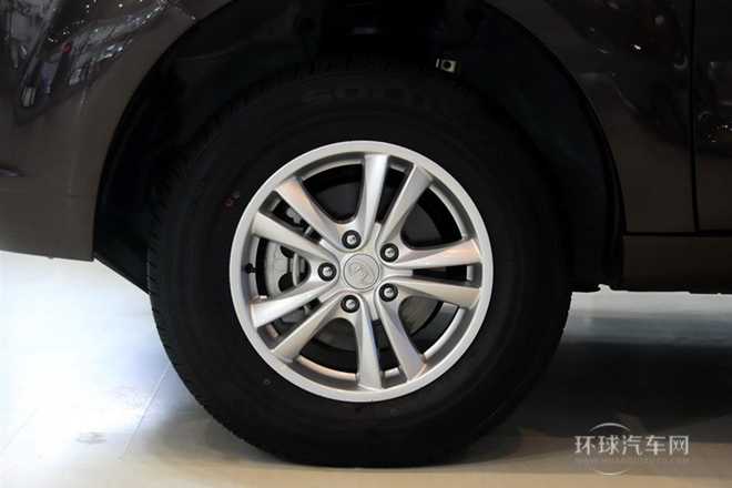 2014款 2.0T 手動兩驅(qū)智靜版