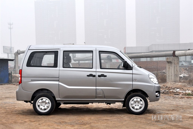 2011款 1.0L標準版