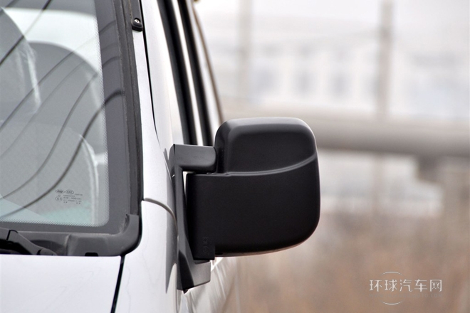 2011款 1.0L標(biāo)準(zhǔn)版