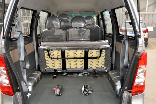 2011款 1.0L標準版