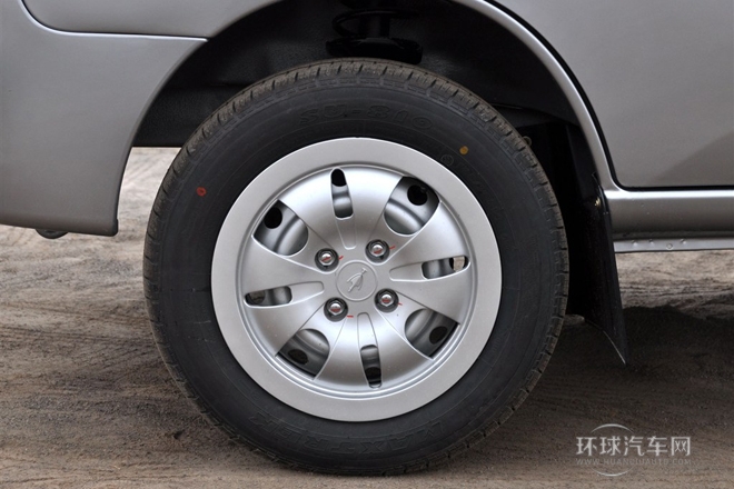 2011款 1.0L標準版