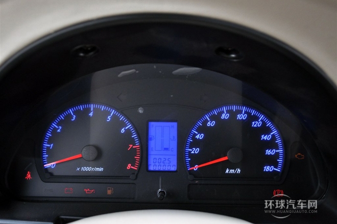 2012款 1.0L標(biāo)準(zhǔn)型DL465Q5