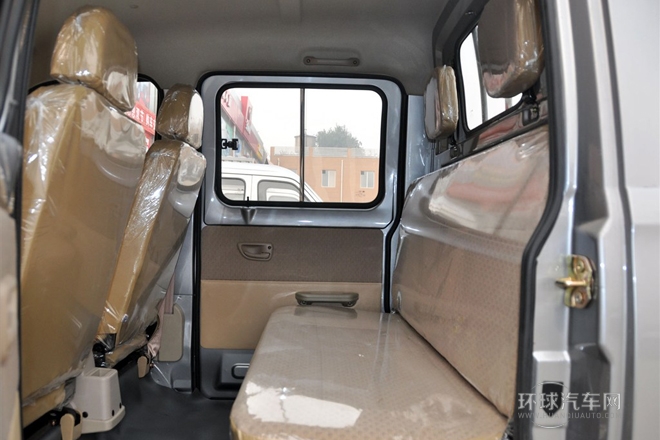 2012款 1.0L標(biāo)準(zhǔn)型DL465Q5