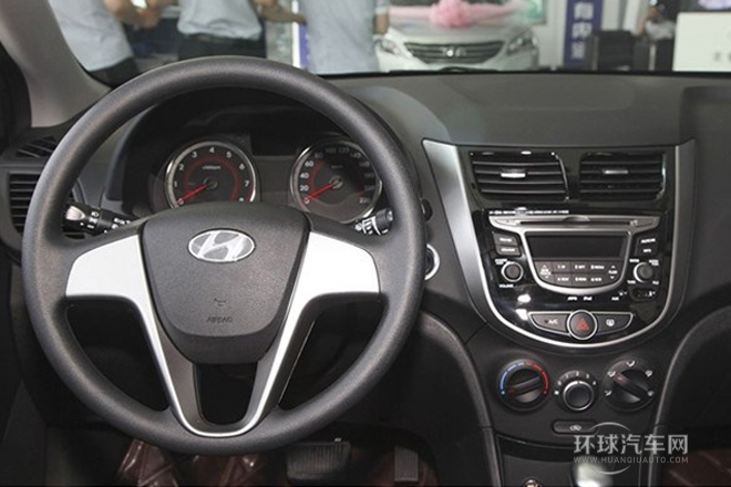 2014款 1.4L 自動(dòng)TOP