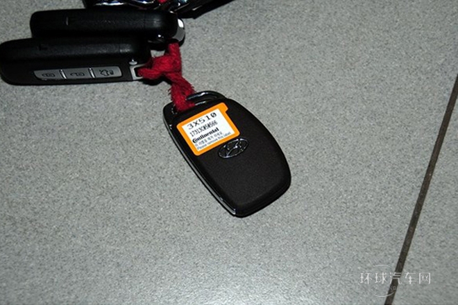 2014款 1.6L 自動(dòng)TOP