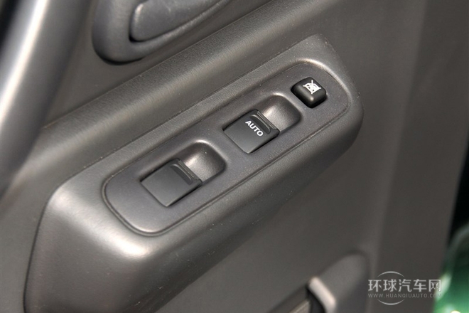 2012款 1.3 MT JLX導(dǎo)航版