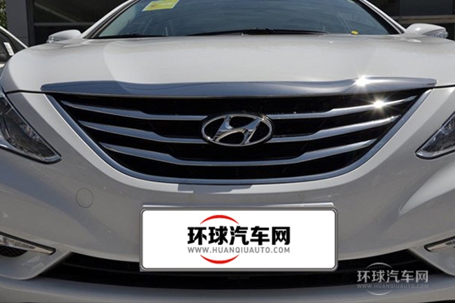 2014款 2.0L 自動尊貴版