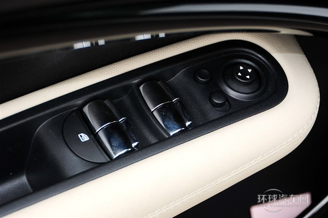 2015款 1.6T COOPER S All 4 極致暗夜