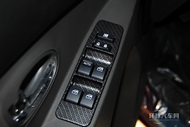 2014款 1.5L 手動精英型