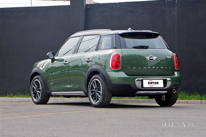 2015款 1.6T COOPER S All 4 極致暗夜