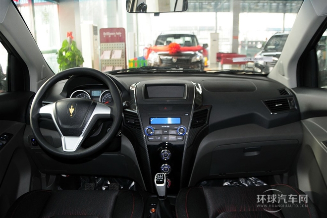 2014款 1.5L 手動(dòng)舒適型