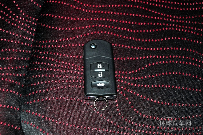 2014款 1.5L 手動(dòng)舒適型