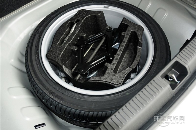 2011款 2.4L四驅運動導航版